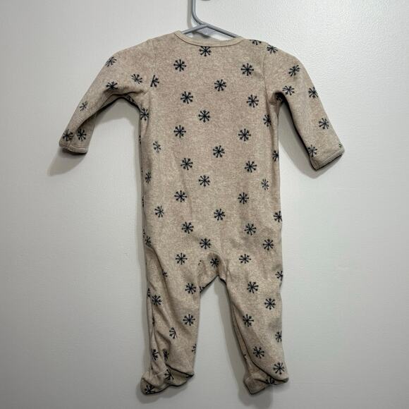 Carter’s 6 Months Snowflake Fleece Footie - Picture 2 of 3